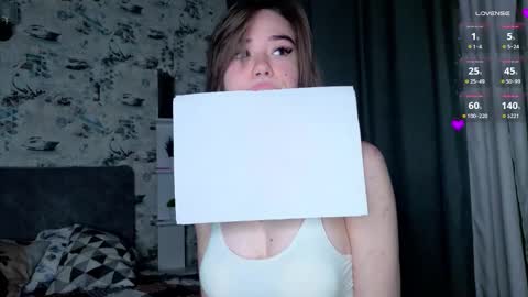 Jinny online show from November 1, 2025, 6:43 pm