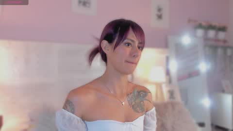 Jinx  online show from October 7, 2025, 2:03 pm