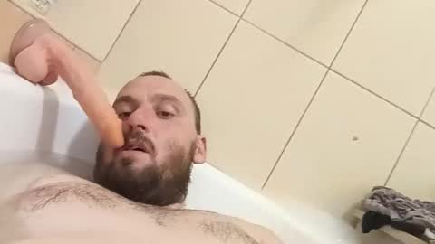 jiri7381 online show from April 21, 2026, 2:37 am