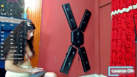 jisooluv online show from October 14, 2025, 7:36 pm