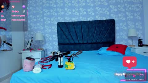 jisooluv online show from October 18, 2025, 7:25 pm