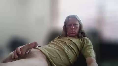 jizzmitten5 online show from February 18, 2026, 7:32 pm