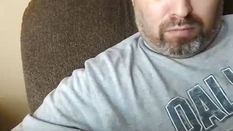 Snapshot of jj350ss chatting on September 24, 2025, 6:33 pm jj350ss online show from September 24, 2025, 6:33 pm