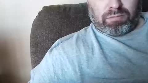 Snapshot of jj350ss chatting on October 17, 2025, 2:41 pm jj350ss online show from October 17, 2025, 2:41 pm