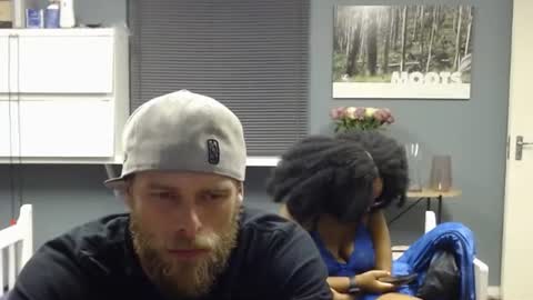 JamesJan van Rebel online show from October 8, 2025, 4:37 pm