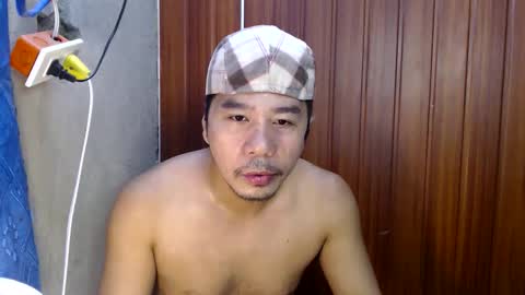 jjboy74472 online show from October 8, 2025, 7:28 am