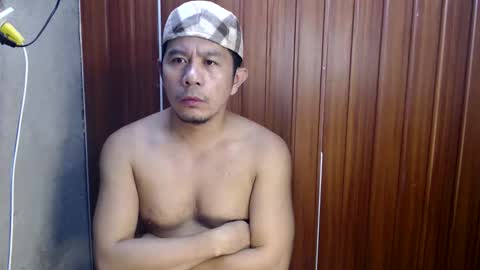 jjboy74472 online show from October 17, 2025, 4:20 pm