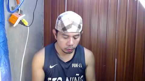 jjboy74472 online show from October 20, 2025, 7:42 am