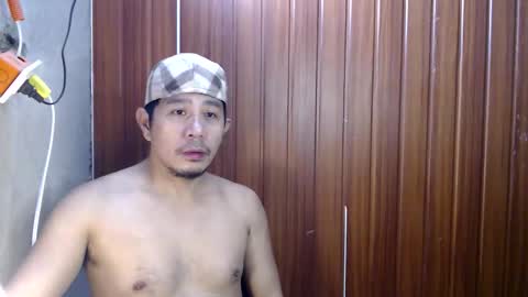 jjboy74472 online show from October 25, 2025, 9:50 am