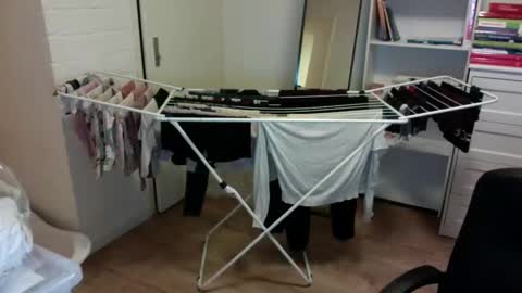 jjd8 online show from January 7, 2025, 7:17 pm