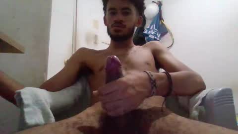 Snapshot of jjthefucker chatting on January 31, 2025, 6:35 am jjthefucker online show from January 31, 2025, 6:35 am