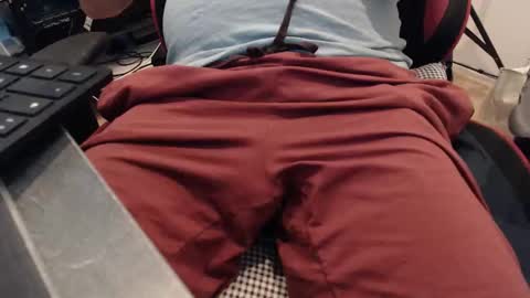 jlouis759 online show from October 21, 2025, 11:33 am