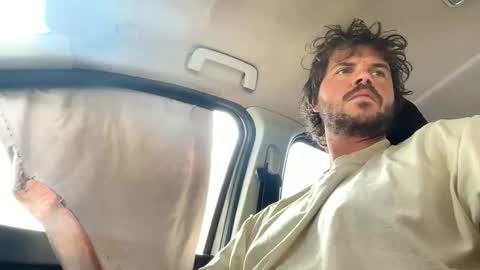 jmajick online show from December 12, 2024, 10:42 pm