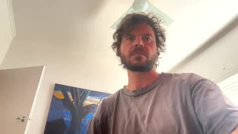 jmajick online show from December 18, 2024, 11:40 pm