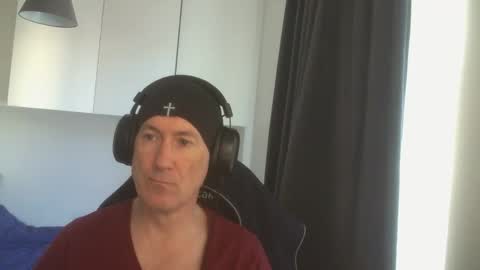 jman2025839798 online show from April 20, 2026, 2:31 pm