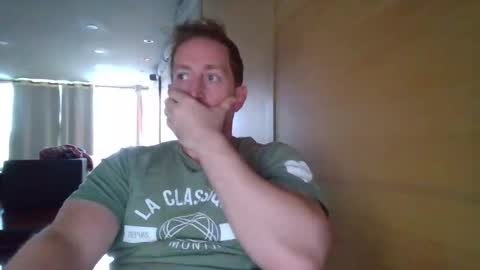 Snapshot of jmate13 chatting on November 21, 2025, 2:27 pm jmate13 online show from November 21, 2025, 2:27 pm
