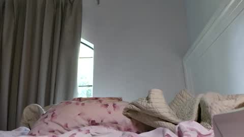 Jmtz4420 online show from April 22, 2026, 7:26 pm