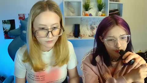 joan_kiss online show from January 17, 2026, 1:27 pm