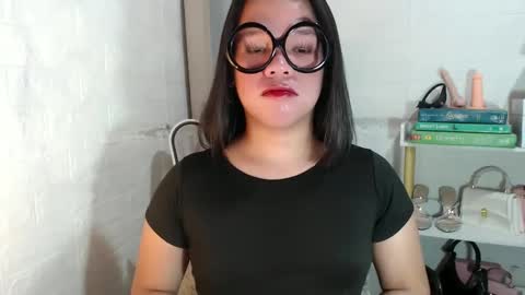 Joana online show from December 21, 2024, 10:51 pm