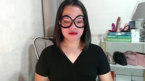 Joana online show from December 28, 2024, 11:37 pm