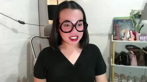 Joana online show from March 7, 2025, 4:46 am