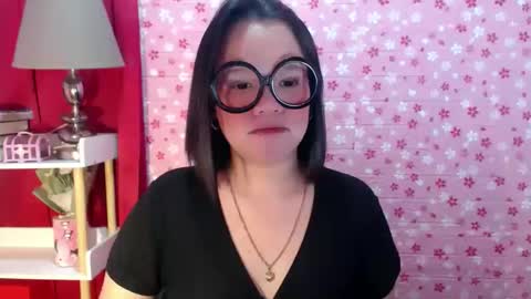 Joana online show from September 26, 2025, 8:13 pm