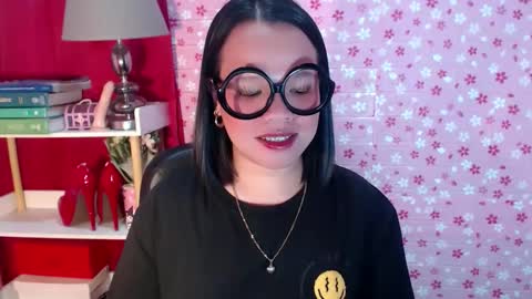 Joana online show from November 12, 2025, 10:20 pm