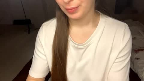 Adel online show from November 20, 2025, 10:53 pm