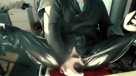 Snapshot of joanesxfree chatting on January 8, 2025, 4:11 pm The sweetest toy online show from January 8, 2025, 4:11 pm