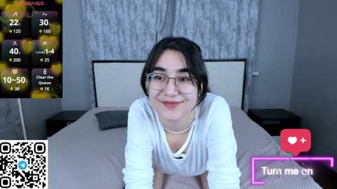 Mia online show from January 22, 2025, 12:17 pm