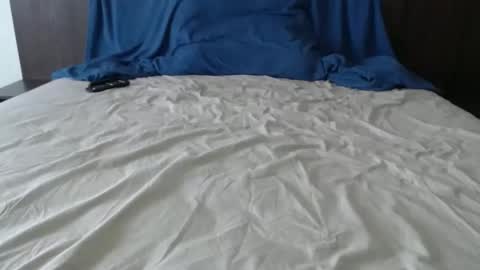 joao50317 online show from April 18, 2026, 6:01 pm