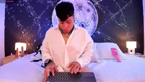 joaoandlexy online show from November 4, 2025, 12:59 pm