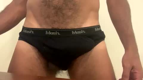 joaolenha online show from April 20, 2026, 2:03 am