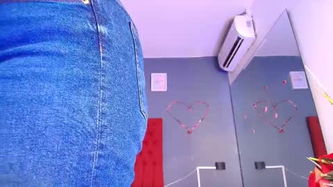 Jocy  online show from February 20, 2025, 12:15 pm