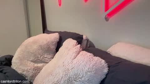 jockb8tor online show from April 4, 2026, 4:59 pm