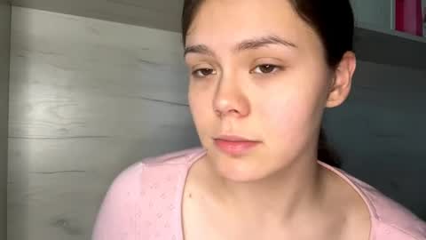 Snapshot of jodeesolarz chatting on May 11, 2026, 10:43 am Mila online show from May 11, 2026, 10:43 am