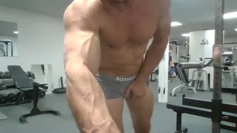 joe_smith5679 online show from October 5, 2025, 5:22 pm