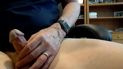 joebutler6970 online show from May 29, 2026, 6:28 pm