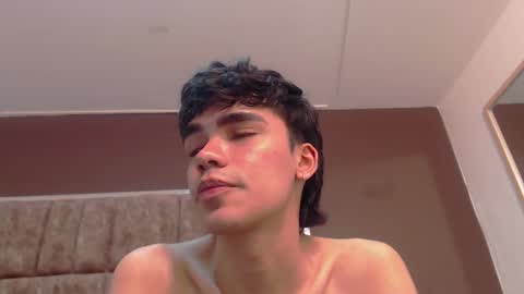 joecollins_ online show from September 20, 2025, 11:17 pm