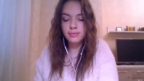 Jennifer online show from December 20, 2025, 5:47 am