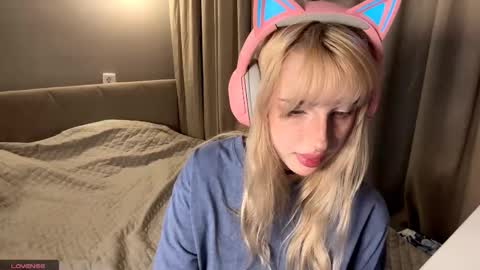 Amaya online show from November 1, 2025, 3:25 pm