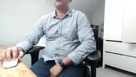 joeshades21 online show from February 20, 2025, 12:15 pm