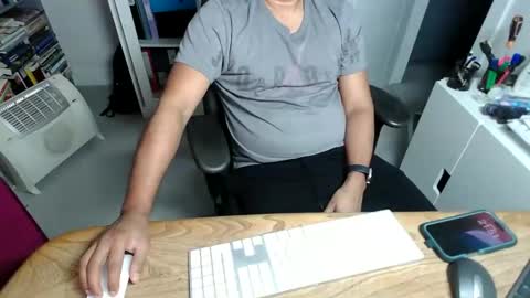 joeshades21 online show from January 6, 2026, 9:50 pm