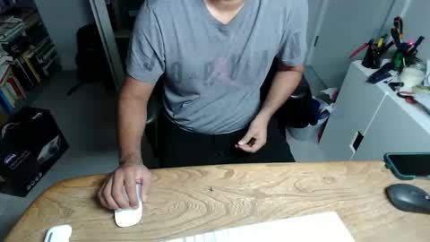 joeshades21 online show from January 18, 2026, 10:35 pm