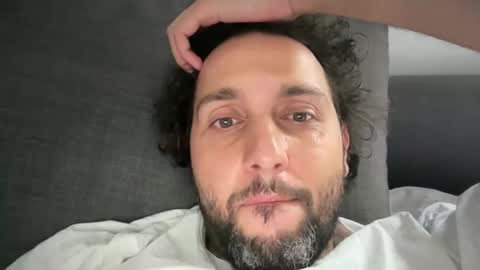 Snapshot of joeyamsterdam chatting on November 9, 2025, 9:29 am joeyamsterdam online show from November 9, 2025, 9:29 am