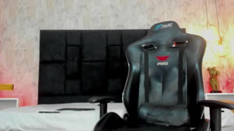     online show from February 12, 2025, 2:45 am