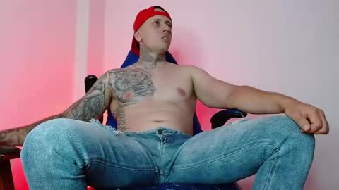     online show from November 27, 2025, 5:42 am