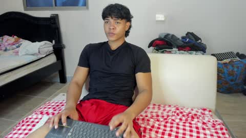 Johan Beley online show from December 24, 2024, 2:01 pm