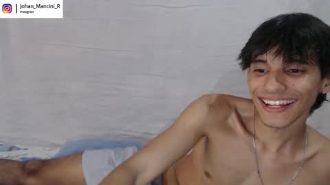 Snapshot of johan_mancini_r chatting on February 13, 2026, 8:05 pm johan_mancini_r online show from February 13, 2026, 8:05 pm