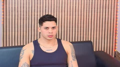 Snapshot of johan_speitzer chatting on February 25, 2026, 12:53 am johan speitzer online show from February 25, 2026, 12:53 am